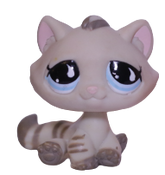 #0563 Sitting Bonbon Cat