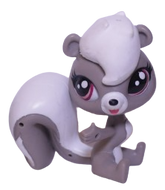 #3739 Skunk "Pepper Clark"